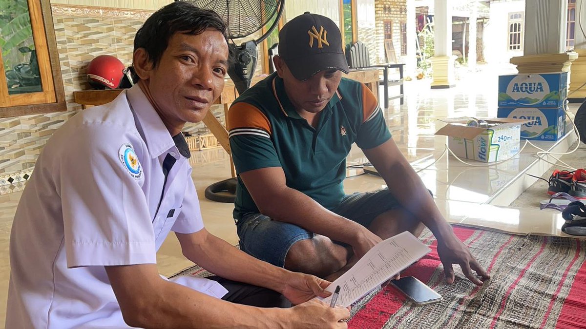azisdiver's tweet photo. Jumat, 31/Januari/2025 Abdul Azis Luhkan Kab. Pamekasan,pendataan Stok Garam Kugar Sumber Barokah II Ds.Majungan 80.000 kg harga jual saat ini Rp. 800,-/kg peyimpanan Gudang tradisional #GiatLuhkanSatminkalBWI #luhlapor #pmkasan
@kkpgoid
@brsdm_kp
@puslatluhkp
@RuangLaut https://t.co/vjOJXE8EPl