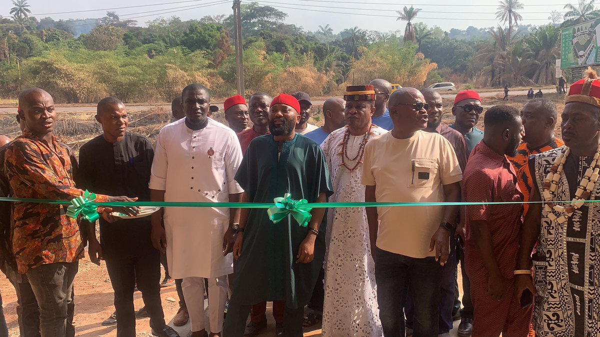 FridaySamuelNnam tweet media