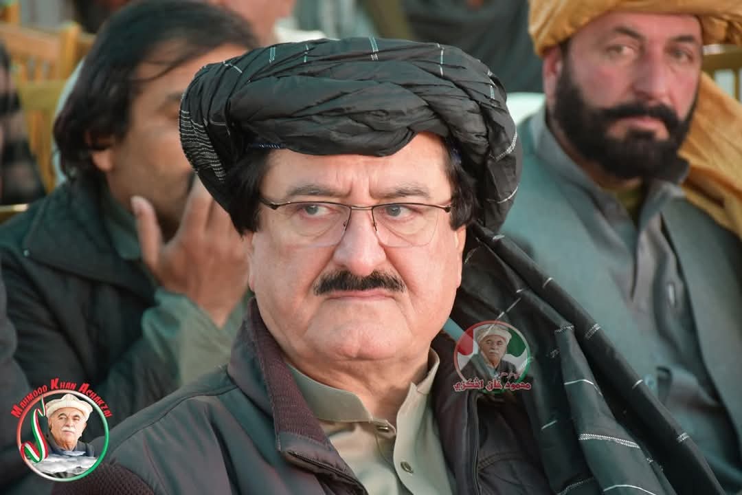 Aslam7933's tweet photo. چیف اف نواب ایاز خان ♥🤍💚 https://t.co/JNa4MxRolz