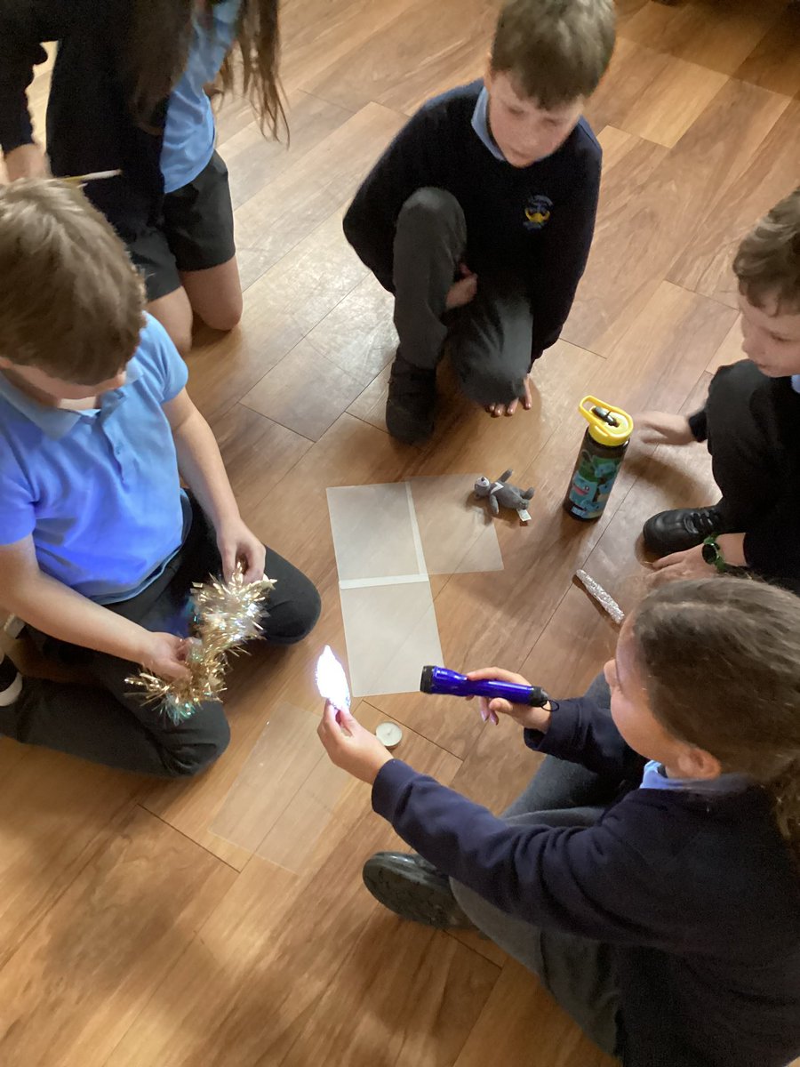 thingwallprima1's tweet photo. ๐๐ Y3 have been testing different objects based on how reflective they are. They used vocabulary including opaque, transparent and translucent to describe different materials and state whether they are reflective of light or not.ย @OakTreesMAT #TPSscience #TPScollaaboration ๐๐ https://t.co/9PZ8SKPcCZ