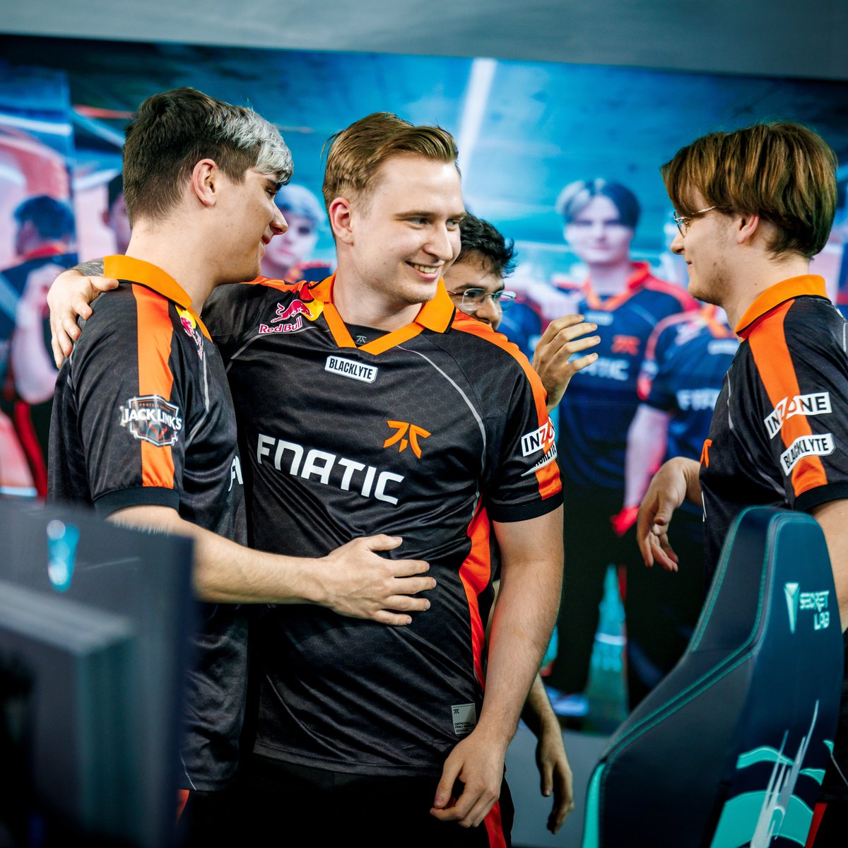 LEC's tweet photo. 8⃣-1⃣

The #1 team of the Winter Regular Season: @FNATIC! https://t.co/029N28NfnV