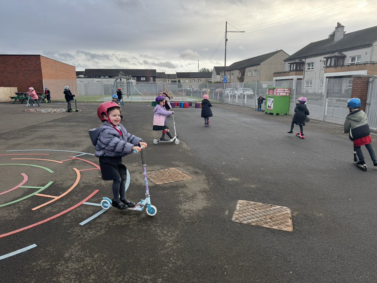 Mrs R Flynn (@mrsflynncps) on Twitter photo Lunch time fun! Some pupils were spotted making a fantastic obstacle course at the balance station and P1 pupils enjoyed their turn at the Scooter Zone 🛴🛴 <a href="/ClydePrimary/">Clyde Primary</a> #clydeplay Lunch time fun! Some pupils were spotted making a fantastic obstacle course at the balance station and P1 pupils enjoyed their turn at the Scooter Zone 🛴🛴 <a href="/ClydePrimary/">Clyde Primary</a> #clydeplay