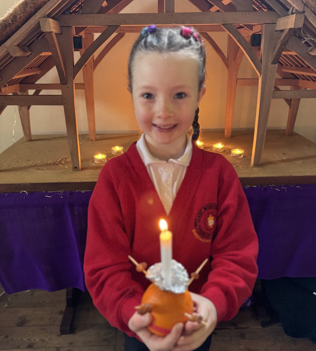 EastMortonCEP's tweet photo. Candlemas 2025. A time for reflection and illumination as we look ahead with hopeβ¨π― Halfway between Christmas and Easter ! #Candlemas #LetYourLightShine #Shareyourlight @WeAreBDAT @StLukes_StMarys https://t.co/Pfyx0CFaH4