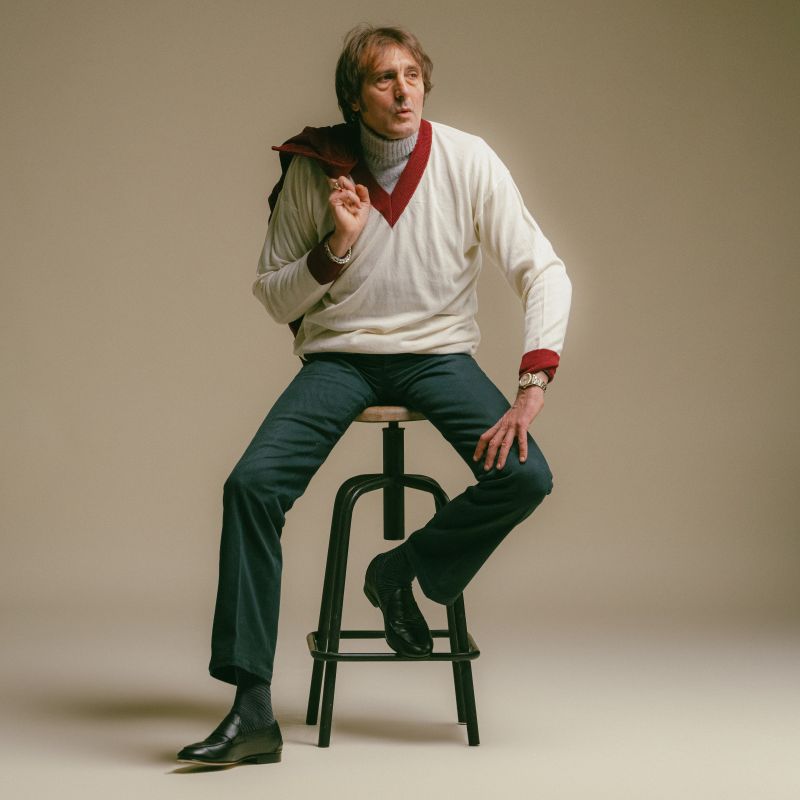 The Centesimo Penny Loafer paired with our Vintage V-Neck Sweater.

MADE IN ITALY