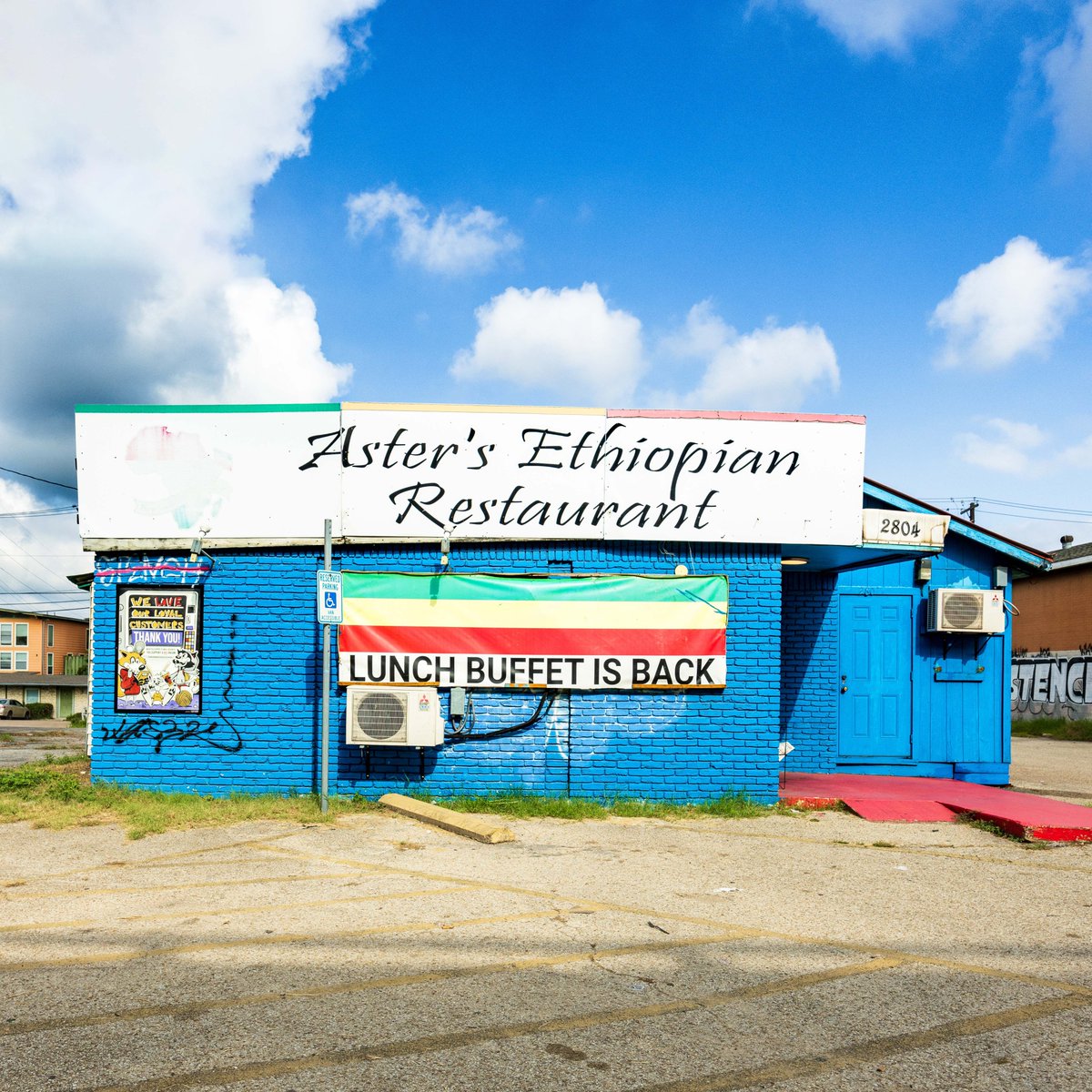 Preserving Austin's history and culture is what we do. Become a member of Preservation Austin today and join our movement to protect the places you love for generations to come. Visit preservationaustin.org/ways-to-give/j… for more info. 

Photo: TWest Photography