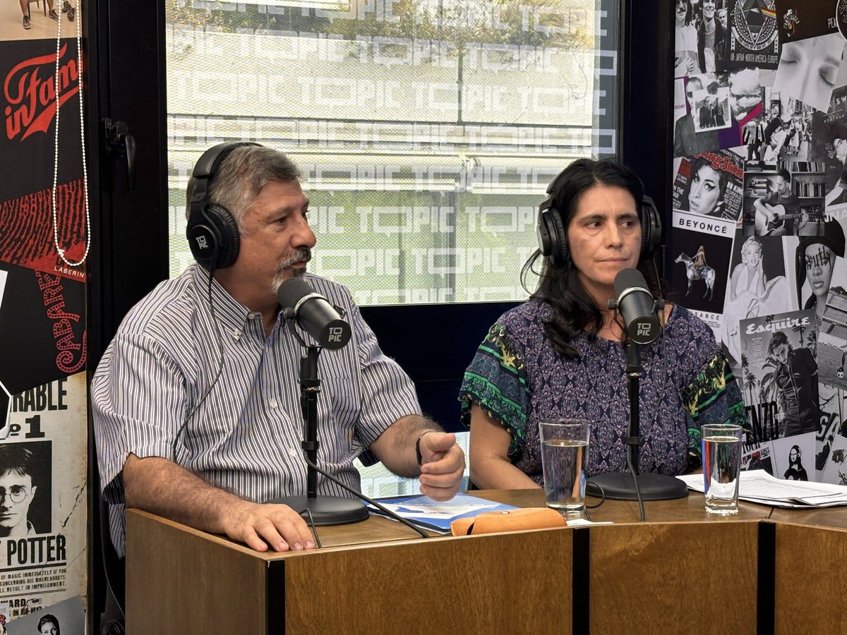 topic_media's tweet photo. Nos visitan @GKmaid_FAO y @ElisaBandeira7 de @FAOUruguay para charlar sobre costos de alimentación saludable en Uruguay.
Escúchanos en vivo acá https://t.co/2RaL0sQsZt
#DeNoOlvidar https://t.co/fJkmHjIj8S