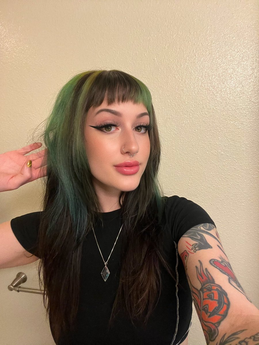 emi automatic tweet media