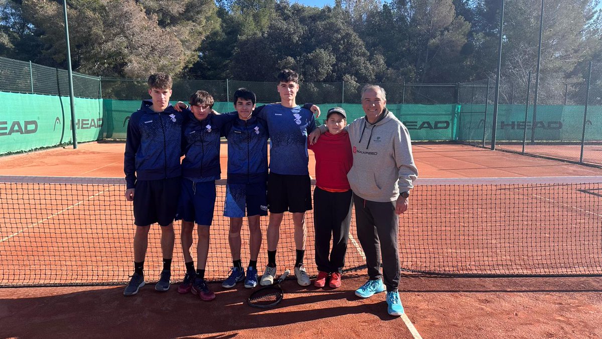 ClubFarners's tweet photo. Victòria del Farners cadet masculí contra el CT Costa Daurada per 2 a 5 en el Campionat de Catalunya per equips. 
1. Pere Moreno-Arrones 
2. Jan Torrent 
3. Gerard Roca
4. Aleix Pérez 
5. Pau Jaummiquel
El proper dissabte dia 8 jugaran les semifinals a casa contra CT Sant Andreu https://t.co/DrnKhFNsa2