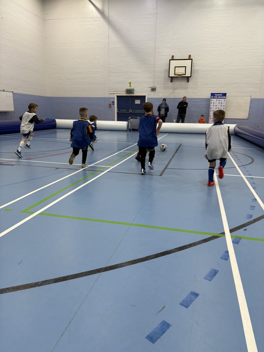 YSDsportsdev's tweet photo. Our football class are on ๐ฅ at the moment!
43 children signed up in the last 2 weeks!
#bradford #firstfootballsession #ysd #minikickers https://t.co/PZErVNxv2a