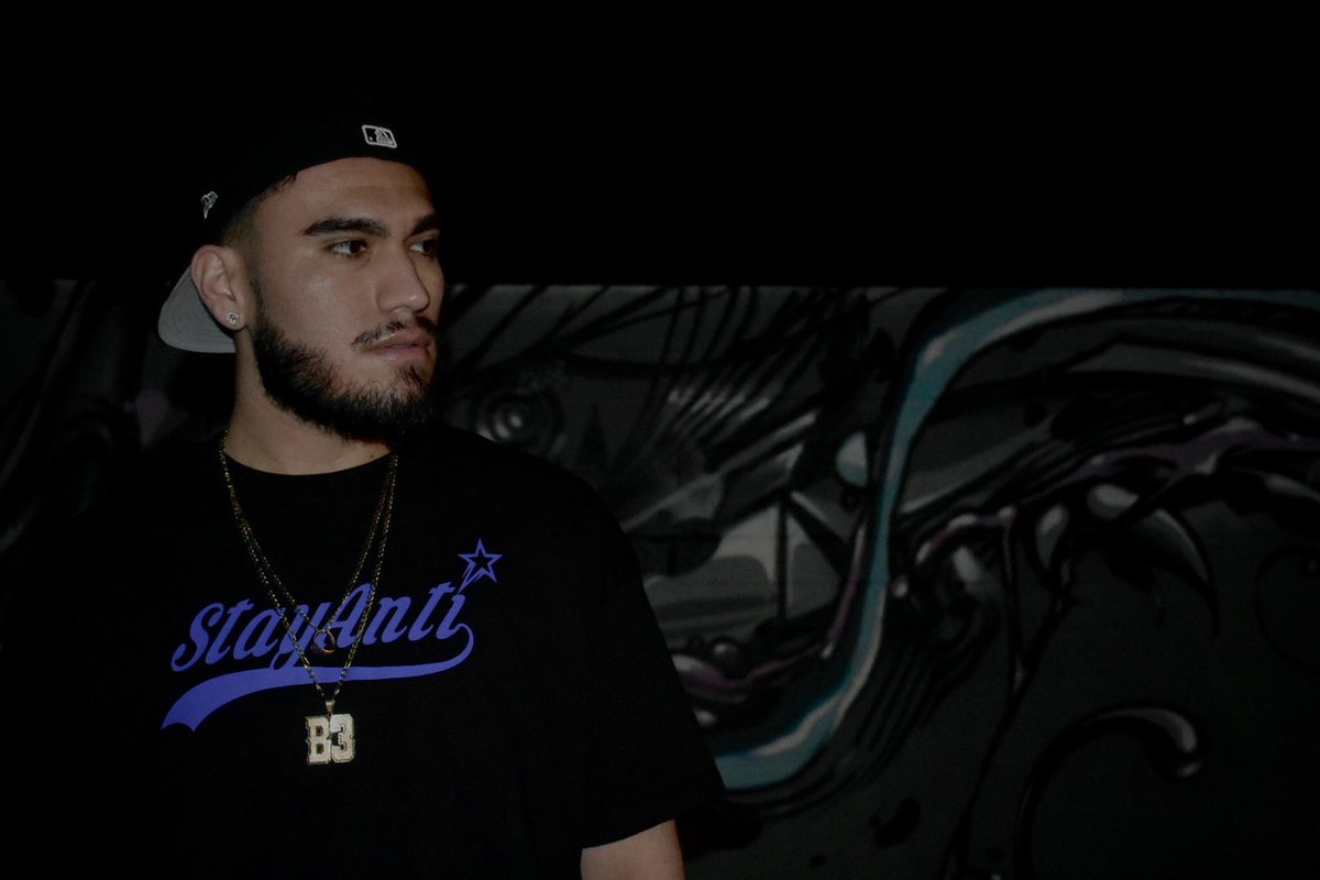 B3StayFresh's tweet image. @1stayanti