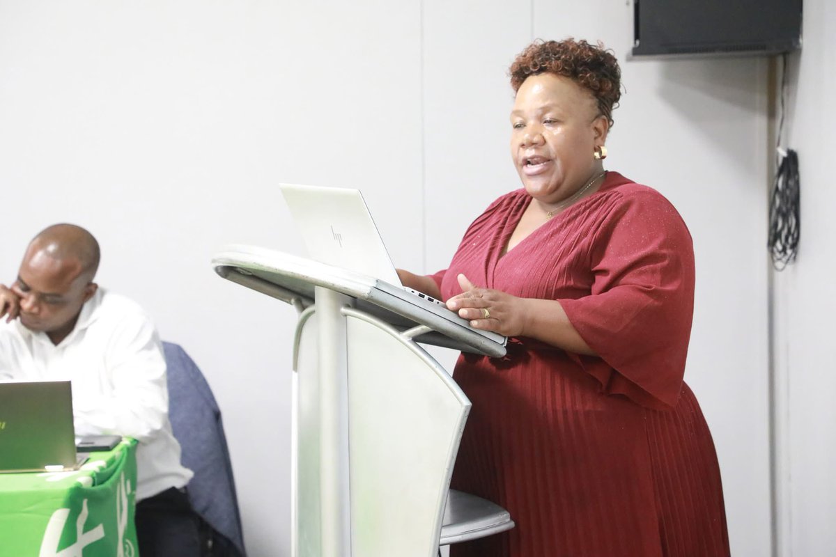 MoLAFWRD_Zim's tweet image. As Zimbabwe strives to transform its agricultural sector, one crucial aspect that requires attention is seed certification and regulations.

#SeedCertification 
#AFSRTS 
#AgriculturalTransformation 
#ZimbabweAgriculture 
#FoodSecurity 
#SeedRegulations