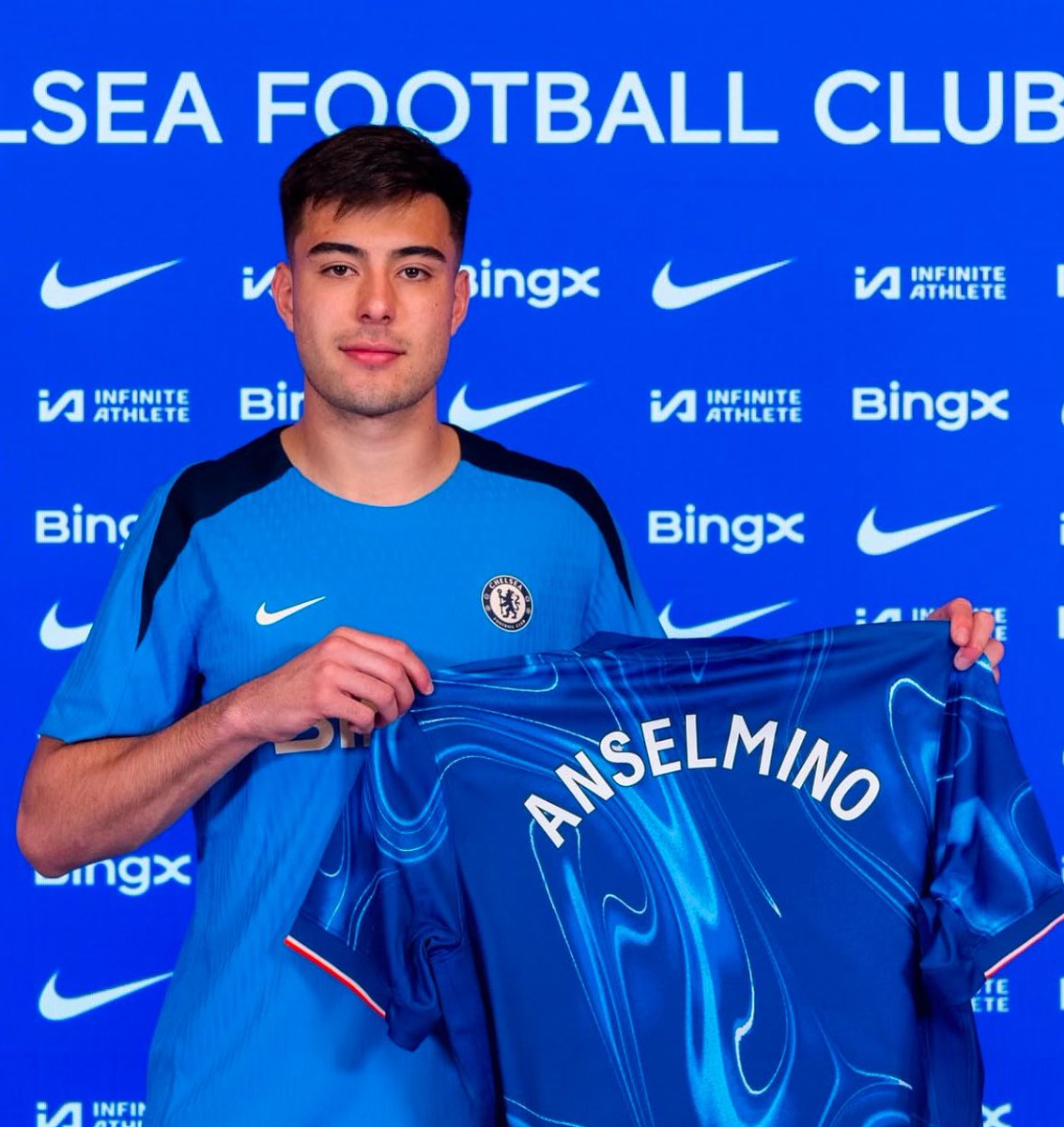 🔵🇦🇷 Aaron Anselmino stays at Chelsea and doesn’t leave the club on loan, confirmed.