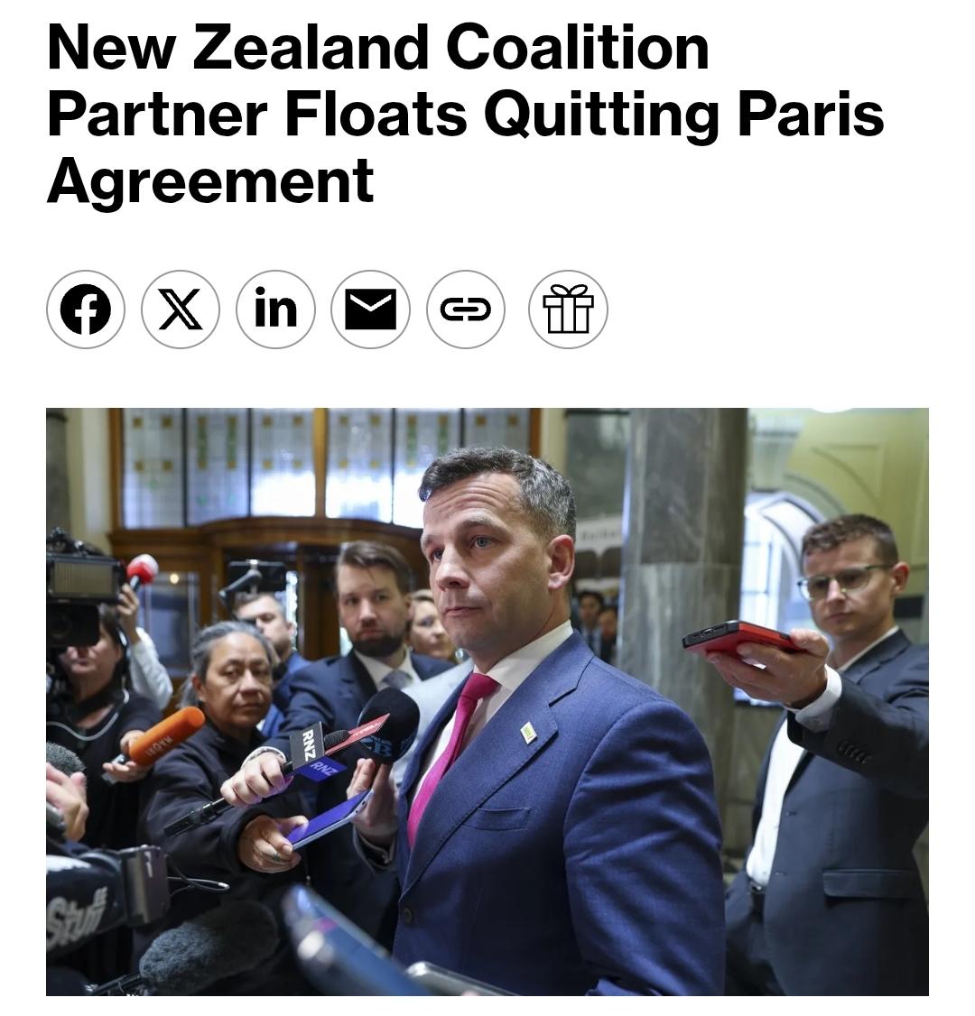 NuZillund tweet media