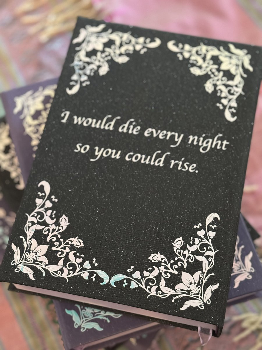 beesmahtweets's tweet image. So… what happens if I want to keep all of them 😭😭😭

#bookbinding #hardcover #BookTwitter #bookaesthetic #prettybooks