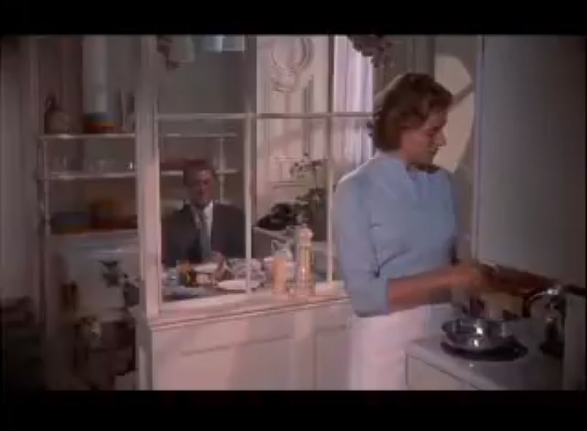 Julie Eilber tweet media