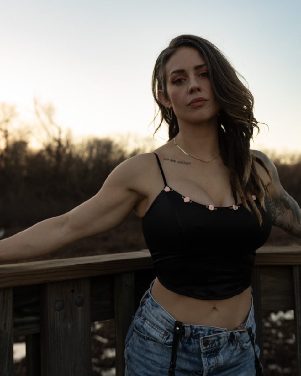 Miracles Are Made in the Mind.

A miracle isn’t something that happens to you.

It’s something that happens through you.