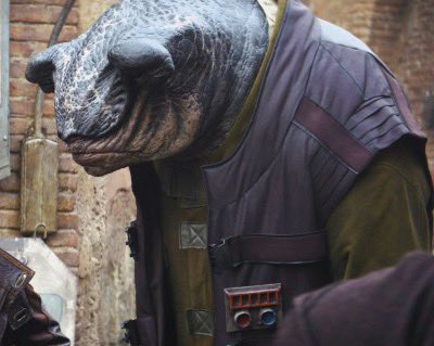 chipthekeeperfr's tweet photo. #Andor Character of the Day: Vetch https://t.co/LjacifUGub