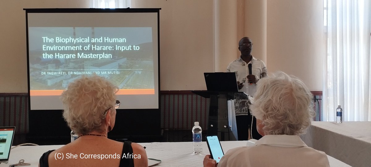 shecorresponds's tweet photo. Sights from a consultative meeting held by @cityofharare2 regarding the @ProvinceHarare Master Plan 2024-2044 in Gunhill today...
#SheCorrespondsAfrica
#WorldWetlandsDay
#CleanUpHarare https://t.co/JCCfyonYMO