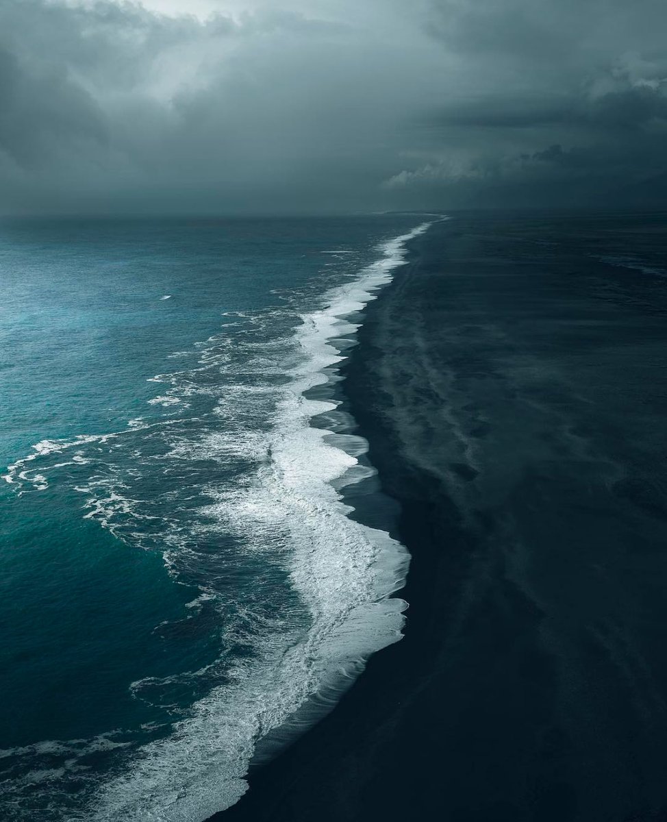 earthcurated's tweet photo. "The journey of a thousand miles begins with one step" https://t.co/iEjBkhbM2A