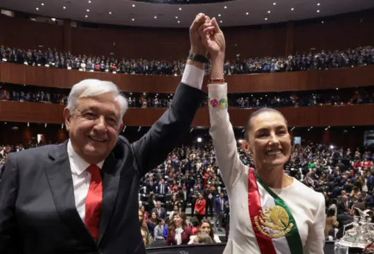 juncalssolano's tweet photo. Bien nos lo advirtió AMLO. 

Que México tendría a la MEJOR PRESIDENTA DEL MUNDO. 

El tiempo siempre le da la razón. 

#EsUnHonorEstarConClaudiaHoy https://t.co/uY2jf98JhM