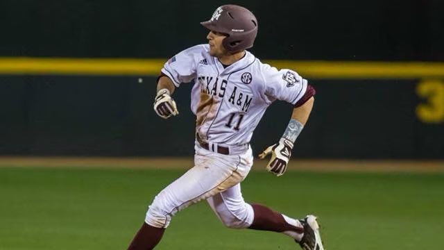 OlsenSection203's tweet photo. 11 #daystoaggiebaseball

@kthebeau11
@joaquihinojosa 
@J_Moss11 https://t.co/UCJp5K8IzQ