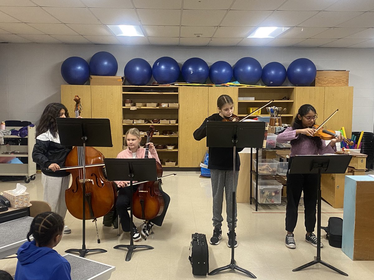 Katie Van Eck tweet media