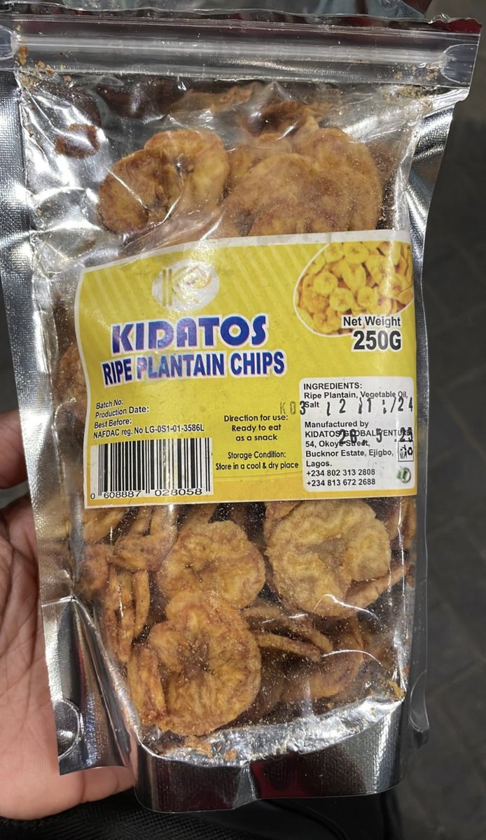 uk2ng1's tweet photo. People of God, where can I find this plantain chips please 🙏🏽 @_DammyB_ https://t.co/sJDgTqRwfq
