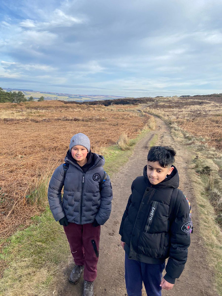 WarleyRoadPri's tweet photo. As part of our 'Magnanimous Mountains' topic, our Y6 children summit Thieveley Pike in Lancashire. This is one of many geography trips that introduce and develop children's fieldwork skills. @ImpactMAT #broadandbalanced #geography #4Rs https://t.co/OViv5xjeBf