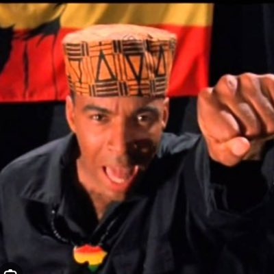 RomieThompson's tweet photo. #NewProfilePic https://t.co/BExRxssUTQ