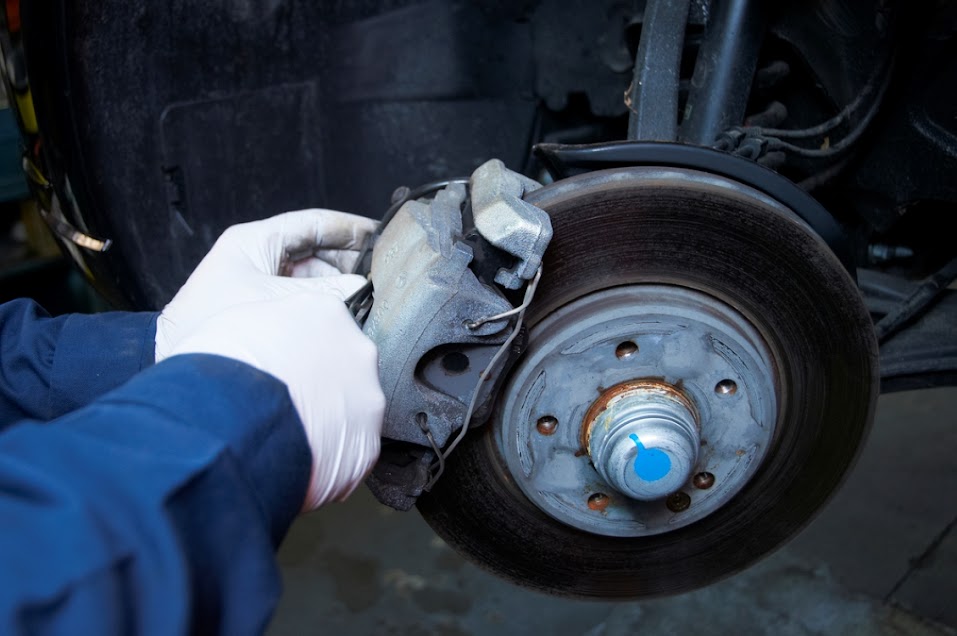GTDMufflers's tweet photo. Noticed an issue with your brakes? Not a problem at all! Give American Automotive of Fremont a try and we will do our best to help! https://t.co/EsEJ5SRTJM #ExhaustRepair #EngineRepair #AlignmentRepair #OilChange https://t.co/whUO0lpPCR
