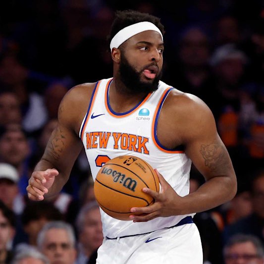 LegionHoops's tweet photo. REPORT: The Lakers are targeting Mitchell Robinson, per @KevinOConnorNBA https://t.co/9Ykvn9AOUk