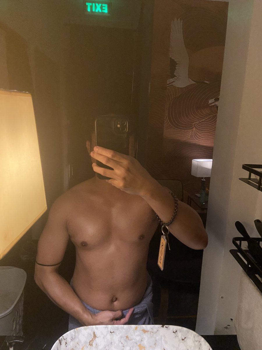 mightyhotdog69's tweet photo. @DanielD58333772 of @SpaYugen super balanced ng massage nya and 🤫. Very accommodating and checks on you every time. Definitely will rehire him again! https://t.co/afmTV6GUoI