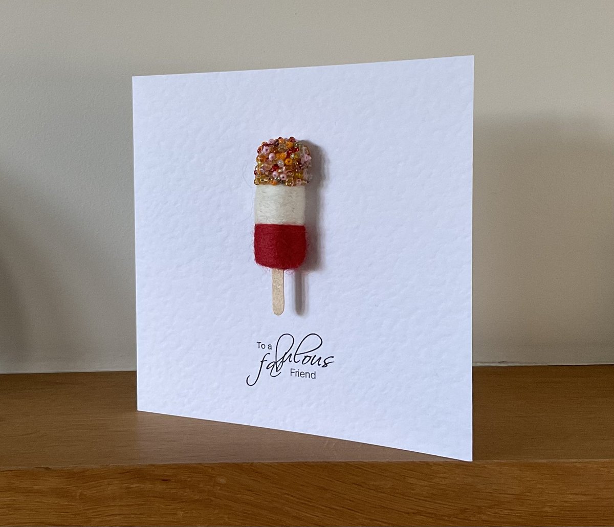 LoobyFelts's tweet photo. A FAB card to tell that special friend they are FABULOUS!

https://t.co/w2YP81DckM https://t.co/KBJsAKlJfU