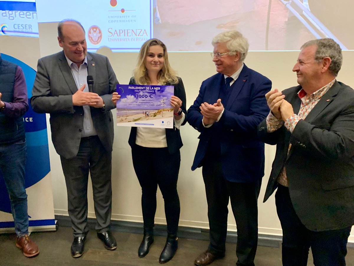 hautsdefrance's tweet photo. 👏 Félicitations à Maureen Duflot, lauréate du prix du Parlement de la Mer pour ses travaux portant sur la caractérisation et la distribution de Cryptocotyle : un parasite des produits de la pêche en Manche et Mer du Nord 👏

#ambitionlittorale #hautsdefrance https://t.co/50AQ8P2aVU