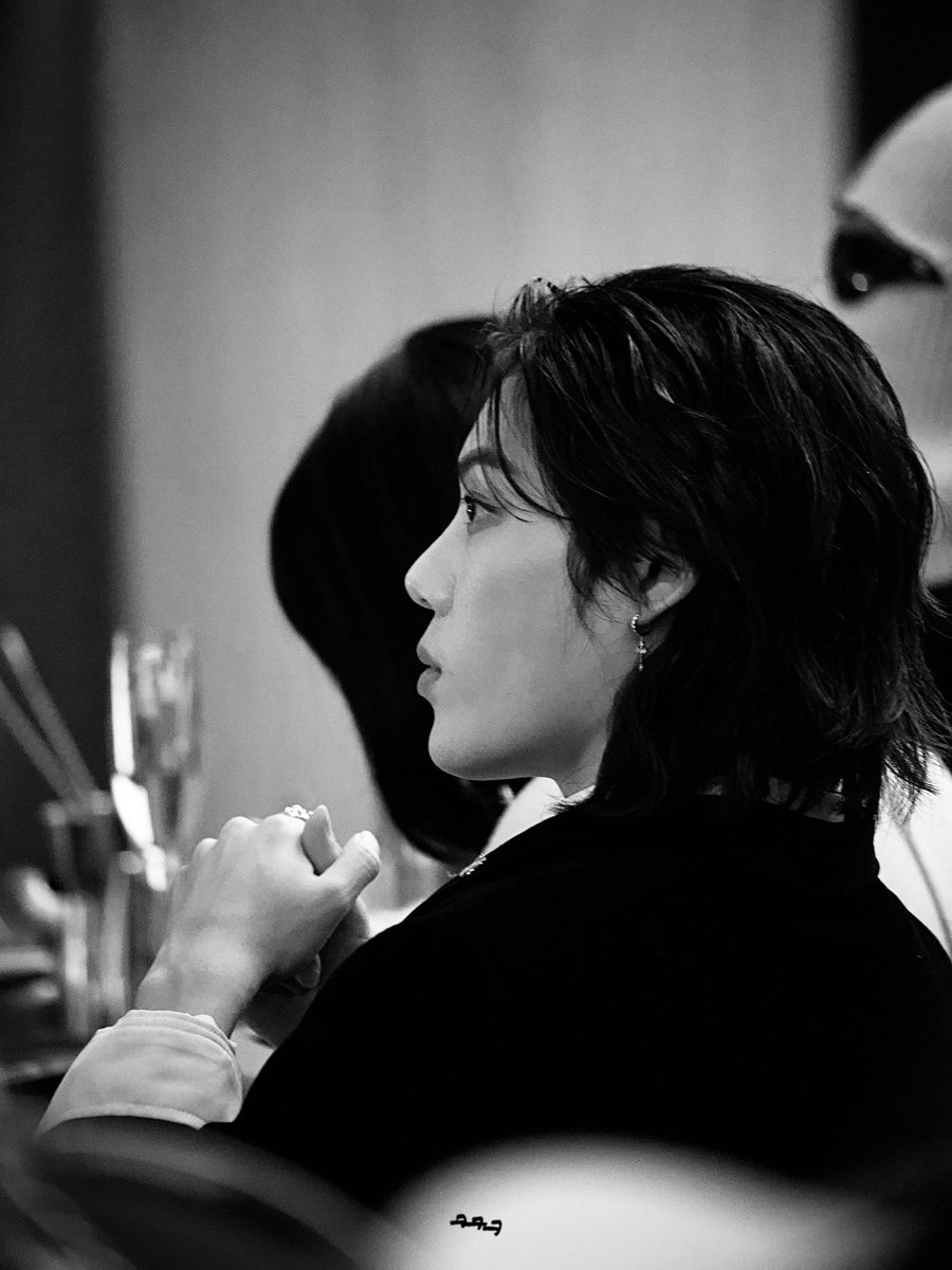 250131 CHEERS TO 2025
#ELCAPITXN #장이정
ㅋㅋㅋ 
<a href="/elcapitxxn/">EL CAPITXN</a>