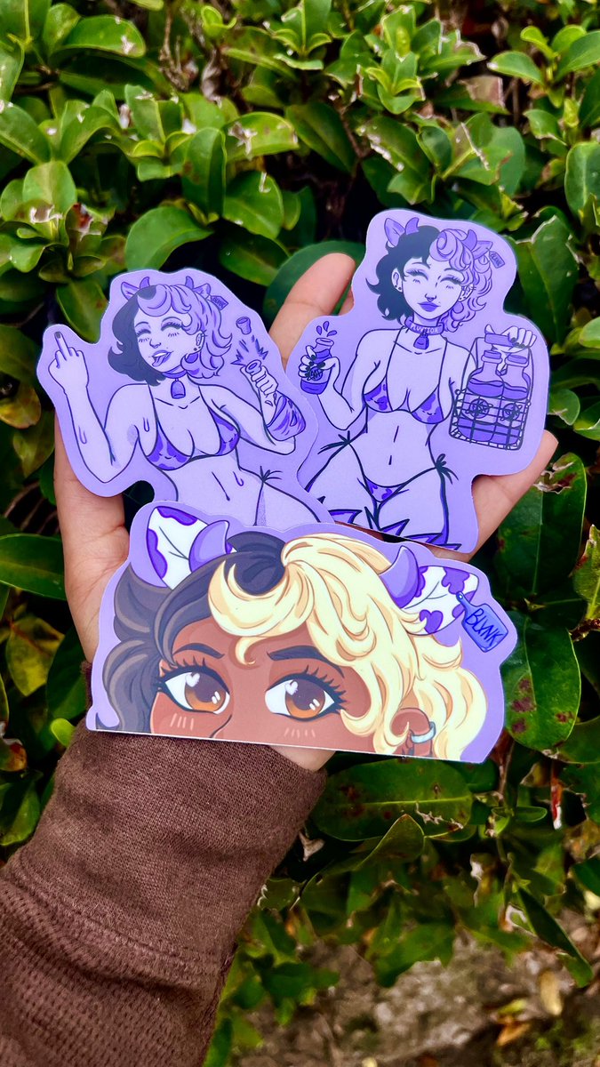pluviiox's tweet photo. New stickers! #stickers #art #cowgirl https://t.co/7jwQToJjw1