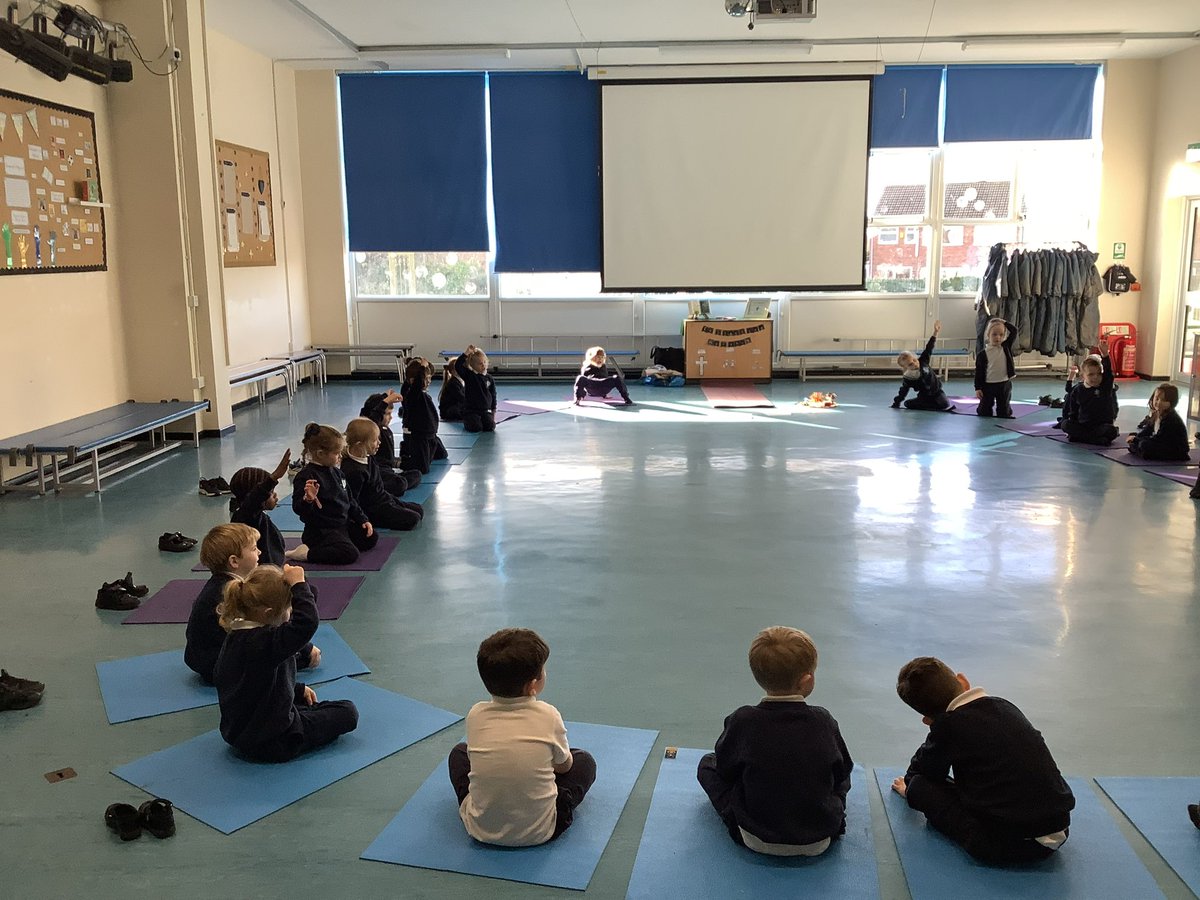 Holy Family Cronton Nursery and Reception tweet media