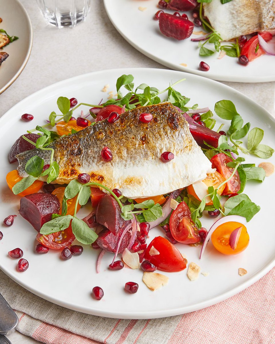 MindfulChefUK's tweet image. Valentine’s Day dinner… in? 

This year, we’re turning up the romance with a menu made to impress. The only question is, which dish will feature on your plate? 💘

Available 9th - 15th February. 

#valentinesdaydinner #romanticdinner #recipebox #healthymadeeasy