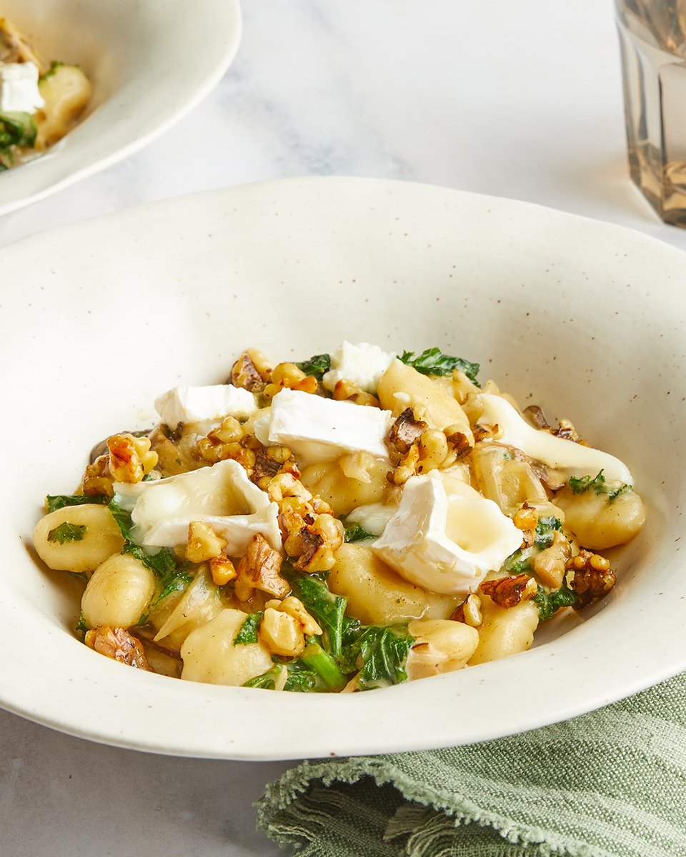MindfulChefUK's tweet image. Valentine’s Day dinner… in? 

This year, we’re turning up the romance with a menu made to impress. The only question is, which dish will feature on your plate? 💘

Available 9th - 15th February. 

#valentinesdaydinner #romanticdinner #recipebox #healthymadeeasy