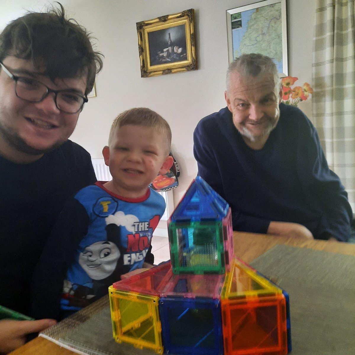 Gregor Farquharson tweet media