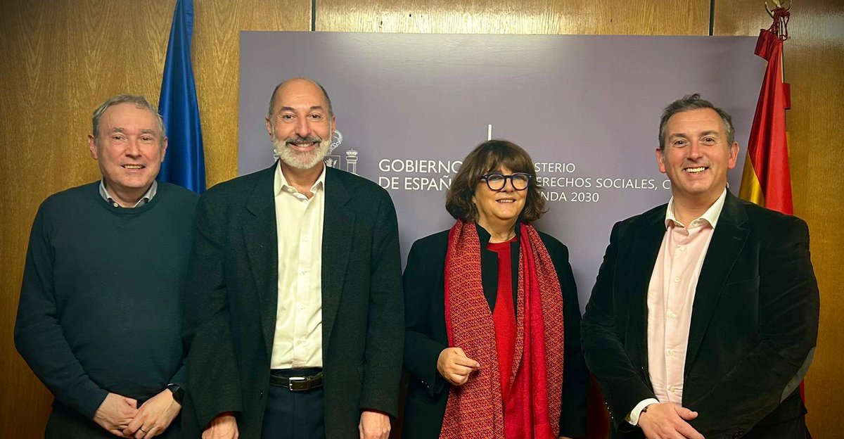 FORO EMPRESARIAL DE LA ECONOMIA PLATEADA tweet media