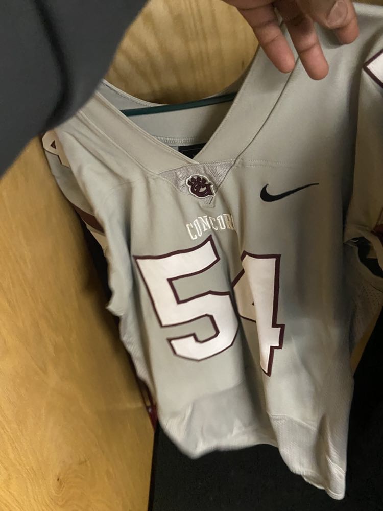 After a great visit the other day at Concord University, I am blessed to receive an official offer!!!  <a href="/CUCoachEdwards/">Cody Edwards</a> 
<a href="/beavernationFB/">Bluefield Sports Network</a> <a href="/jay_disibbio/">Jay Disibbio</a> 
#GoMountLions