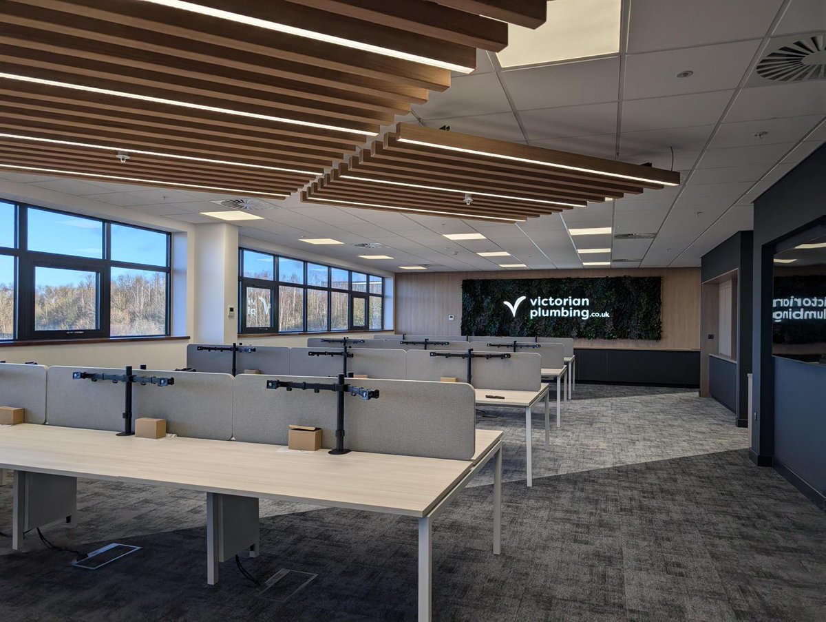 Last week, we visited one of our long-standing clients in Leyland, and it was fantastic to see the progress at their new warehouse.
Seeing this particular site go from an empty shell to a fully operational warehouse with a growing workforce has been something special.