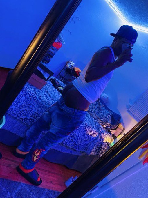 Watch Fine Shii🤩's leaked NSFW photo on TwXstars