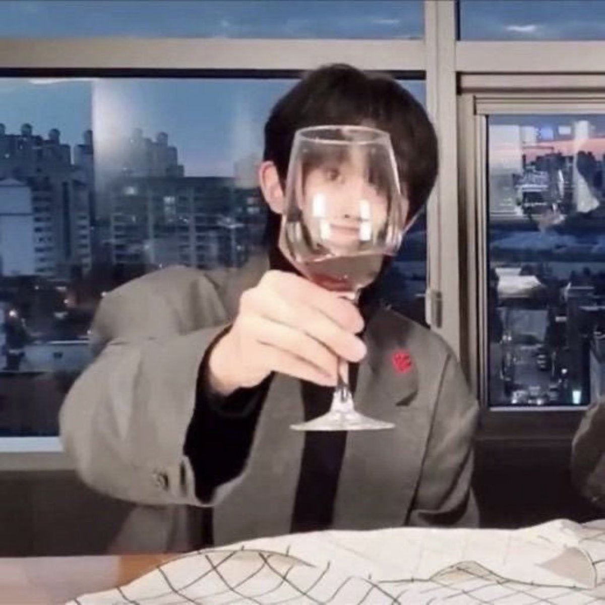 어딘가에갇힌히승