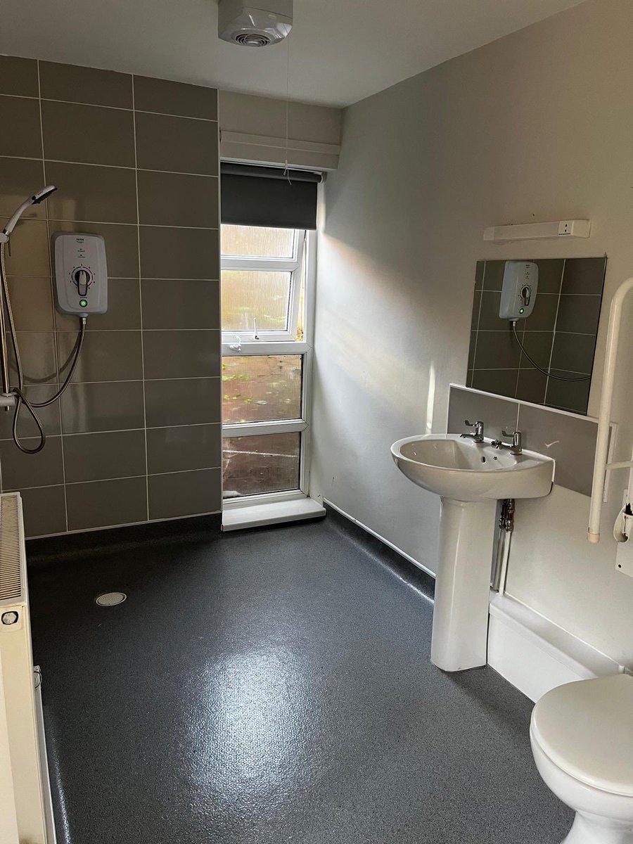 All ready to welcome a new young person to the Bay6 family 💚 #home #bay6