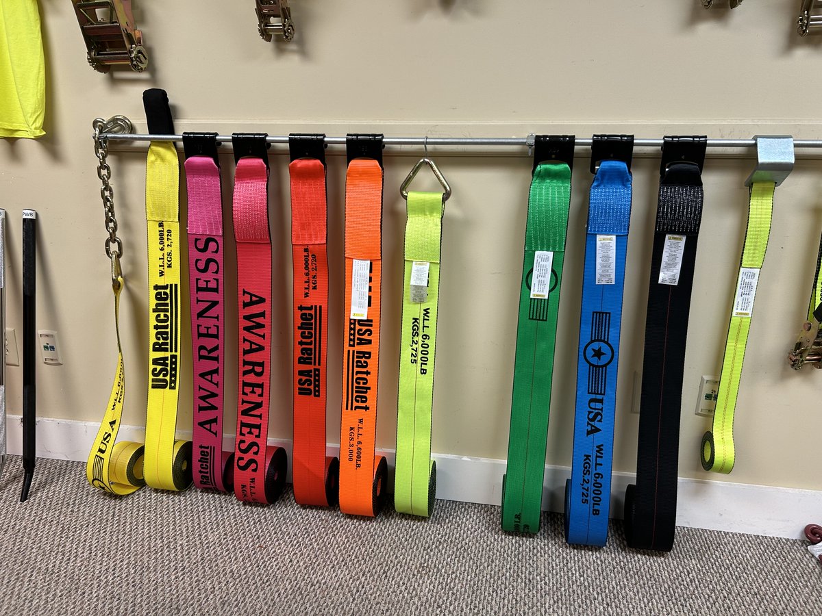 Webbing and hardware: the backbone of secure hauling! 🛠️💪

Learn why quality materials matter for reliable cargo transport. From durable polyester webbing to corrosion-resistant hardware, our latest blog breaks it all down.

🔗 Read now via the link in bio!

#CargoSecuring
