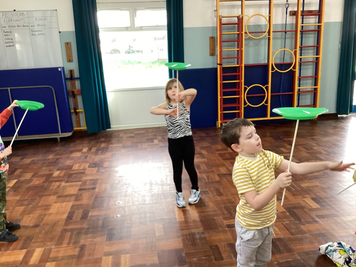 Camblesforth School tweet media