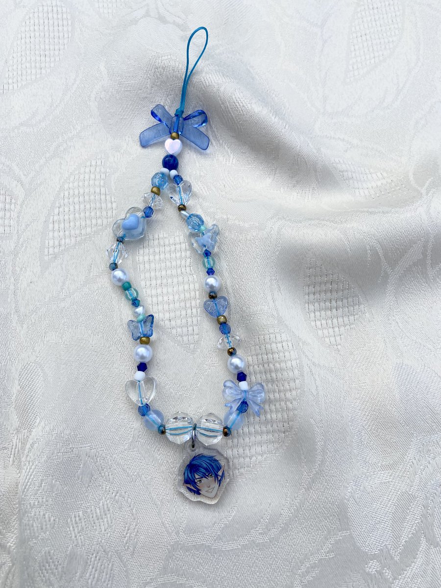 lysandrewife's tweet photo. 🦋CONCOURS🦋

Pour fêter l’ouverture de ma boutique le 10 février, je fais gagner un phonecharm Eldarya du perso de ton choix ! 🎁

Un autre concours pour Amour Sucré est sur Insta (@purplegirlart) ! 👀

🔹Pour participer :

RT + Follow

TAS : 10 février à 16 h

Bonne chance ! 💜 https://t.co/ImyUeZtpiS