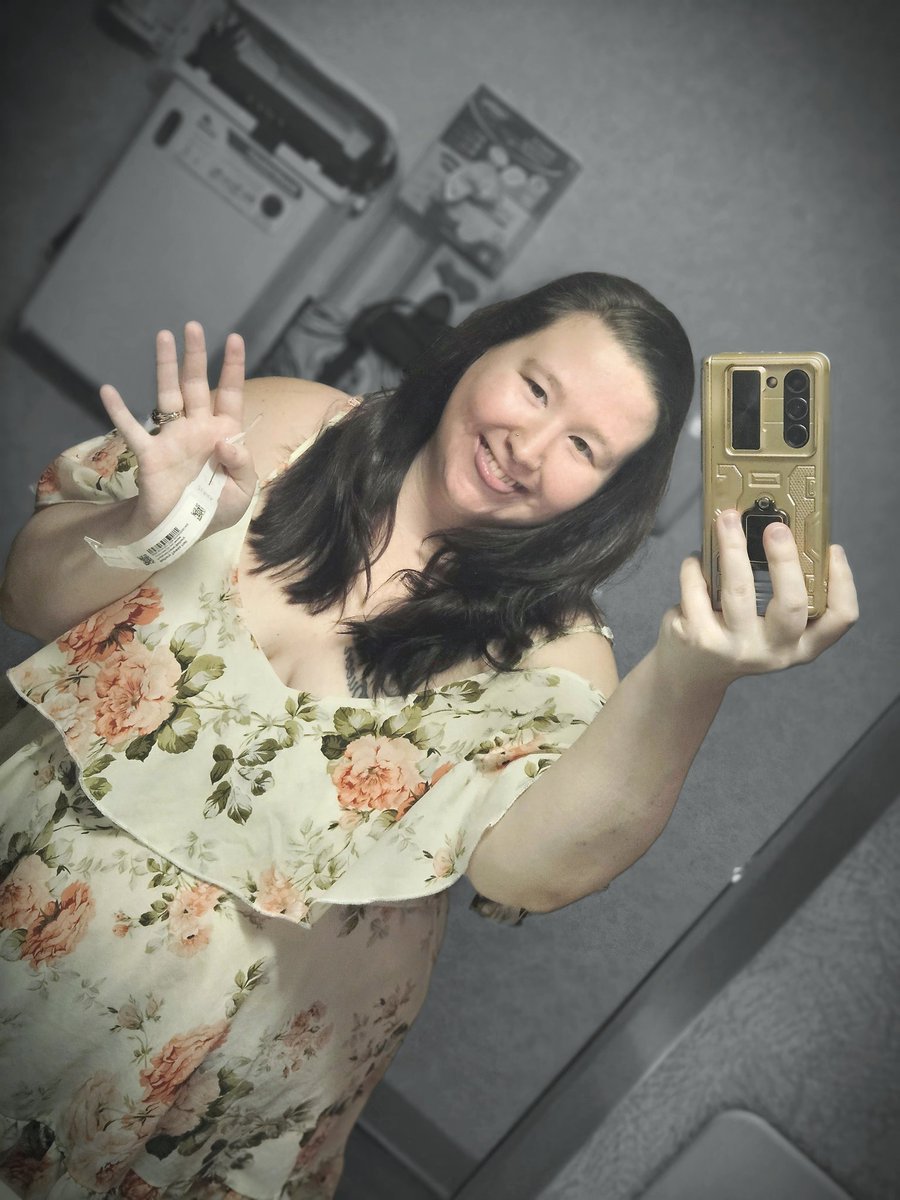 Bbw_Milf94's tweet photo. Guess who was allowed to be discharged? I might not have my hearing right now only about 10% but I am so ready to see my babies and hubby!!!! #hospitalstayover #wife #mother #hearingimpared #plussize https://t.co/JAlrPxwPEh
